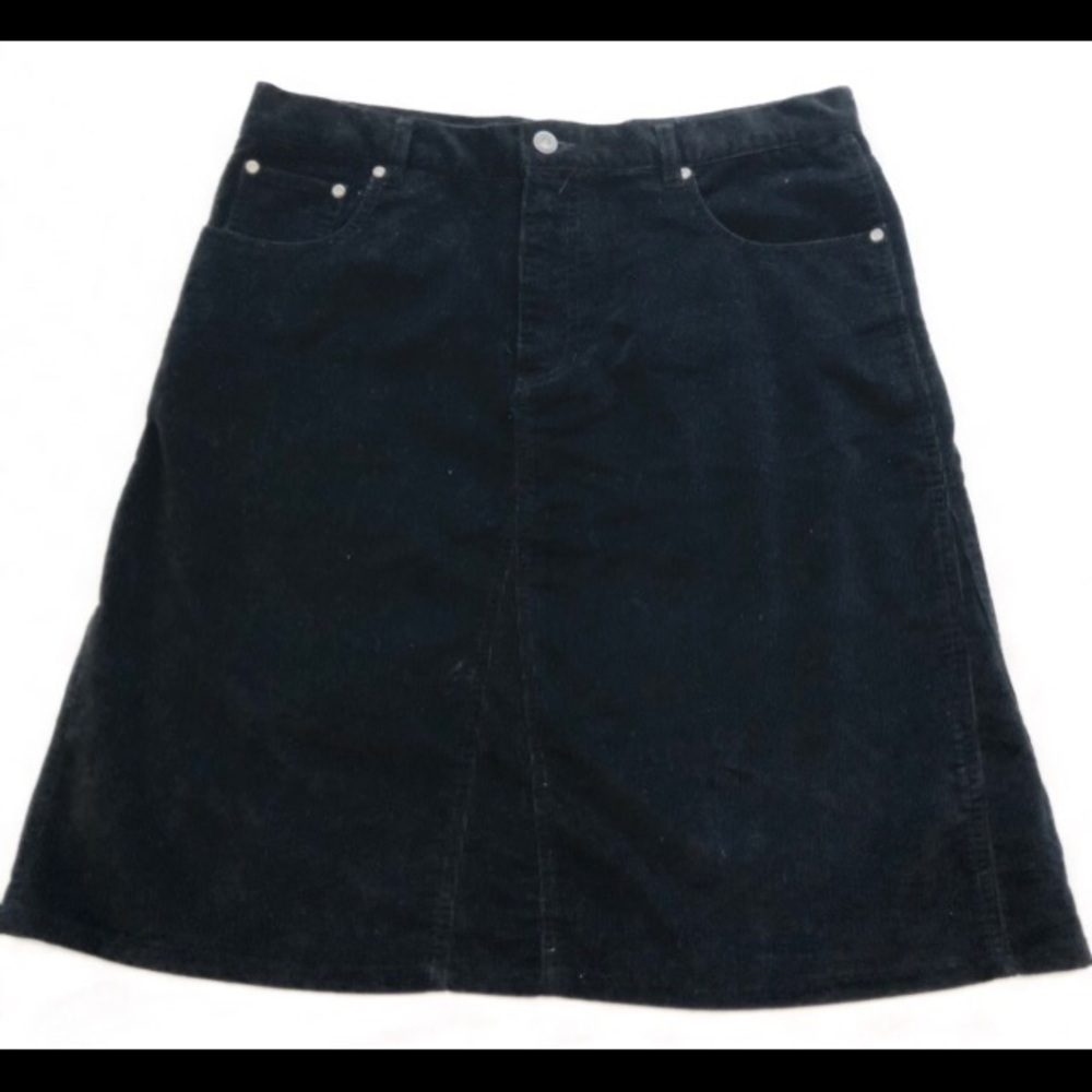 Austin Clothing Co. | black corduroy skirt